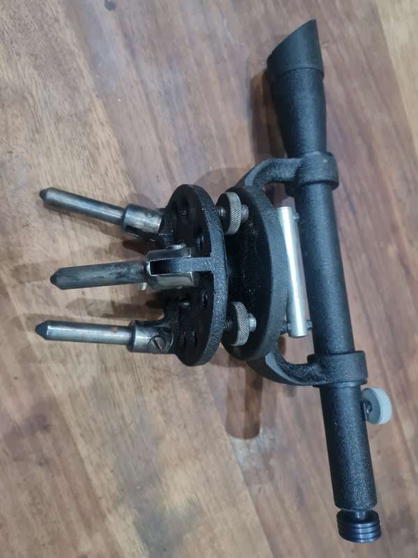 Vintage dumpy level,  see pictures