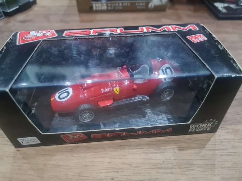 1/43 scale Brumm Ferrari