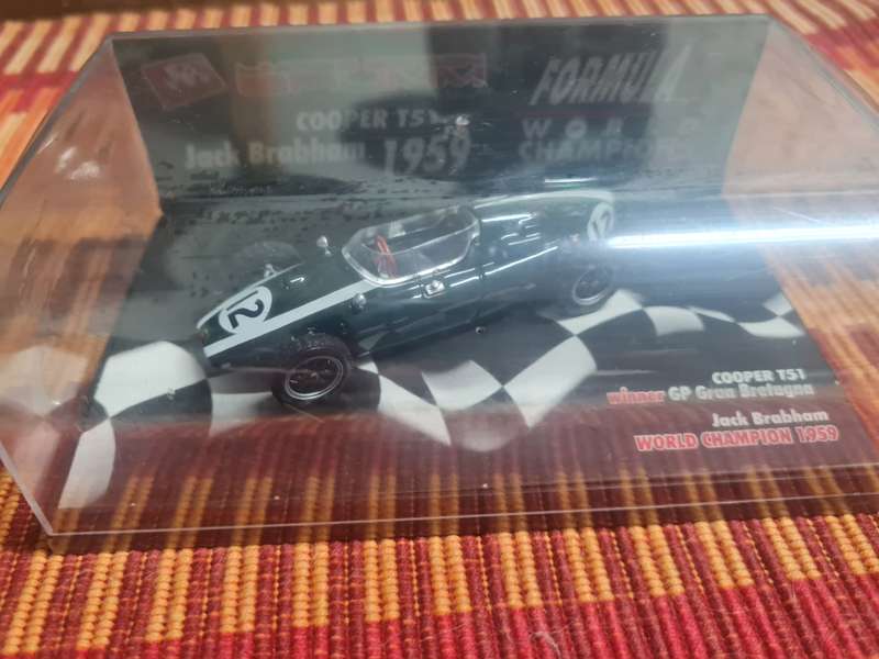 1/43 scale model : Cooper T51 , 1959 winner GP Gran Bretagna