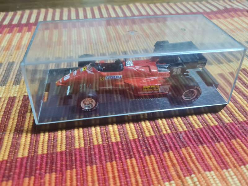 1/43 scale model : Ferrari #28