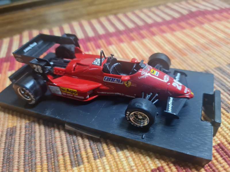 1/43 scale model : Ferrari #28