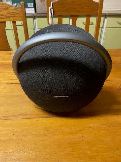 Harman Kardon  Onyx Studio 7 Portable Speaker