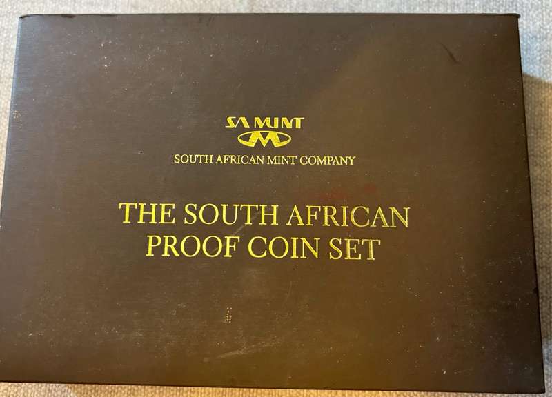 2010 SOUTH AFRICAN PROOF COIN SET SOCCER