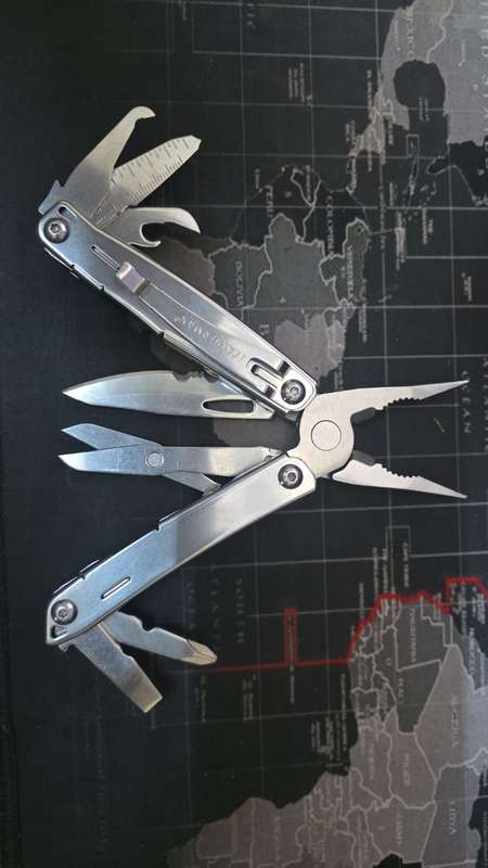 Leatherman Wingman (with new generic canvas pouch)