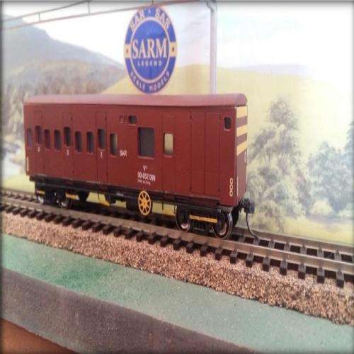 SARM: V3 Guard Van Sar Brown (Kadee Couplers)