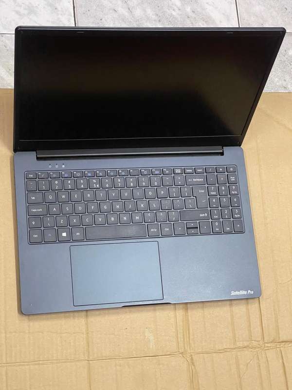 DYNABOOK (TOSHIBA) SATELLITE PRO C50 | 10TH GEN CORE I3-1005G1 | 8GB | 128GB SSD | 15.6 FHD | WIN10