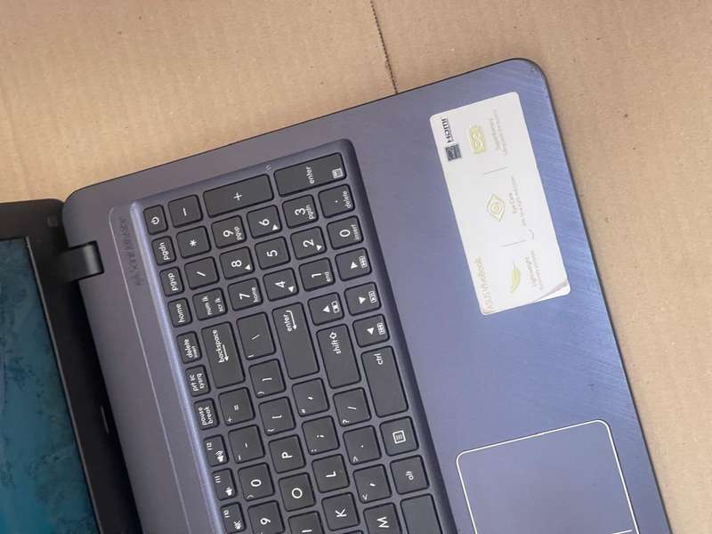 ASUS VIVOBOOK X543M | INTEL CELERON CPU N4000  | 4GB RAM | 500GB HDD | 15.6 LED | WIN10 HOME