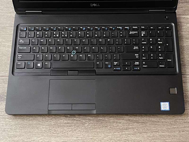DELL PRECISION 3530 | 8TH GEN CORE i7-8750H | 16GB DDR4 | 256GB SSD | 15.6` FHD | 4GB NVIDIA QUADRO