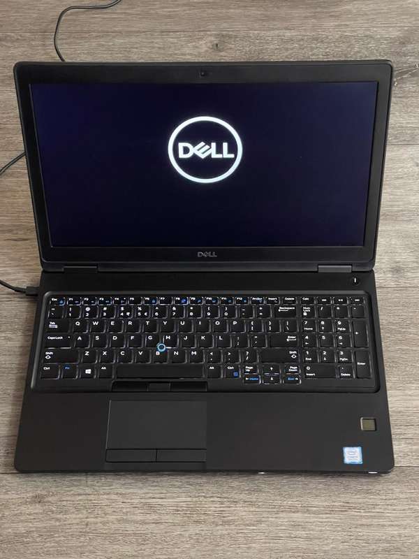 DELL PRECISION 3530 | 8TH GEN CORE i7-8750H | 16GB DDR4 | 256GB SSD | 15.6` FHD | 4GB NVIDIA QUADRO