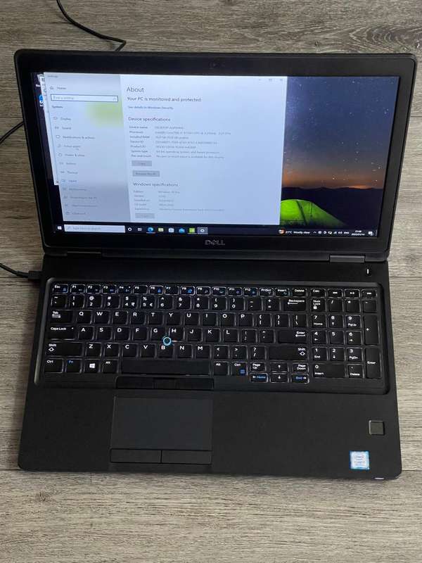 DELL PRECISION 3530 | 8TH GEN CORE i7-8750H | 16GB DDR4 | 256GB SSD | 15.6` FHD | 4GB NVIDIA QUADRO