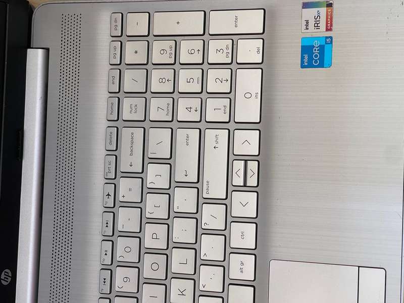 HP Laptop 15-dw3003ni Palmrest with Keyboard and Touchpad / 250 G8 / G9 / 15-DW Series (Silver)