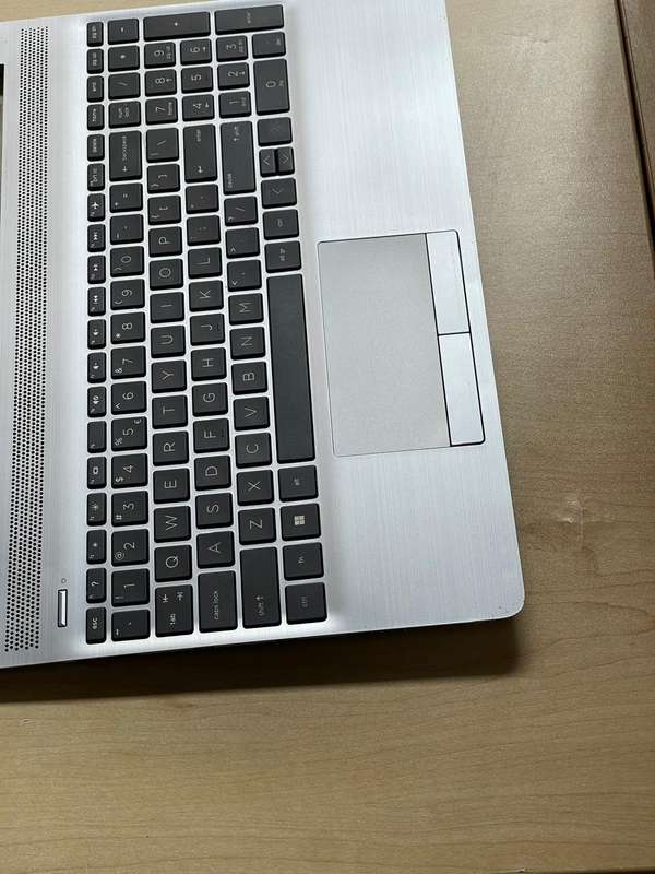 HP 250 G8 HP 255 G8 Notebook Palmrest with Keyboard / 250 G8 / G9 / 15-DW Series (Silver)