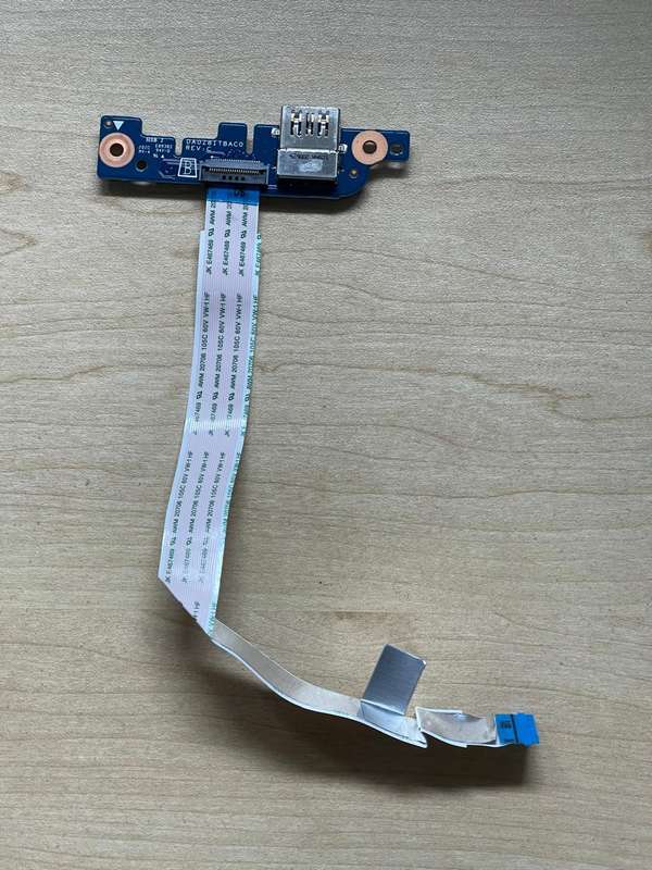 ACER TRAVELMATE P214 USB AND LED LIGHT ADAPTER