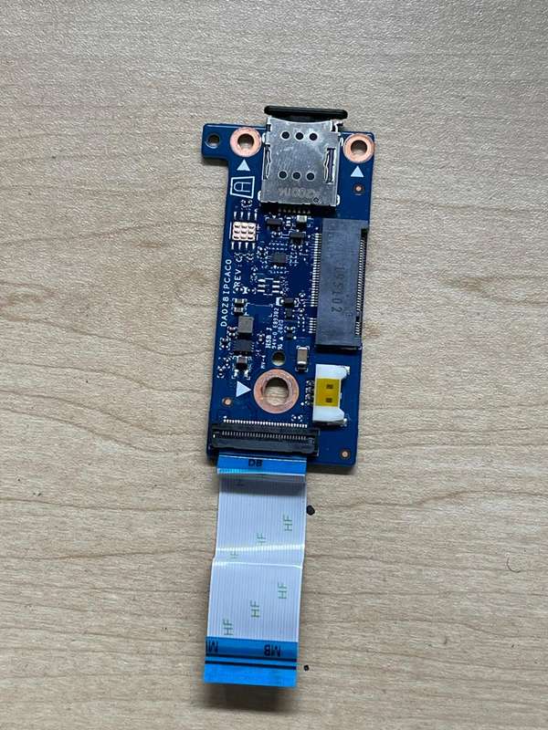 ACER TRAVELMATE P214 LTE SIM CONNECTOR