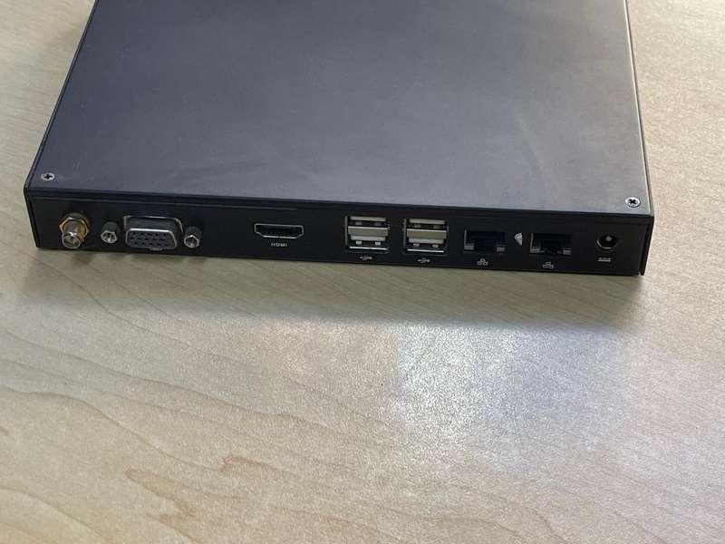 Giada F110D Fanless PC Intel Celeron J1900 4gb ram mSata wifi bluetooth