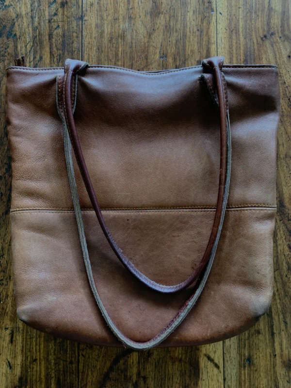 Everyday Classic  Chapel Brown Leather Bag