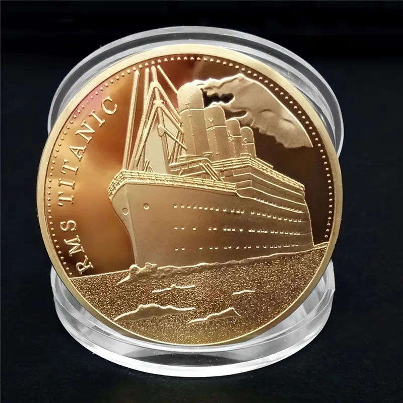 RMS Titanic voyage commemorative novelty coin - Golden colour (40mm)