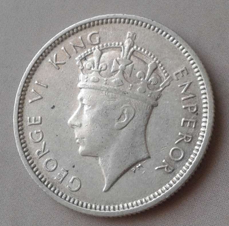Nice 1937 Southern Rhodesia sterling silver sixpence in VF