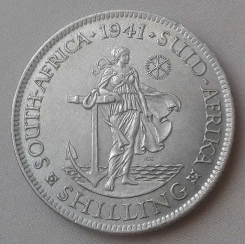 Nice 1941 Union silver shilling in XF