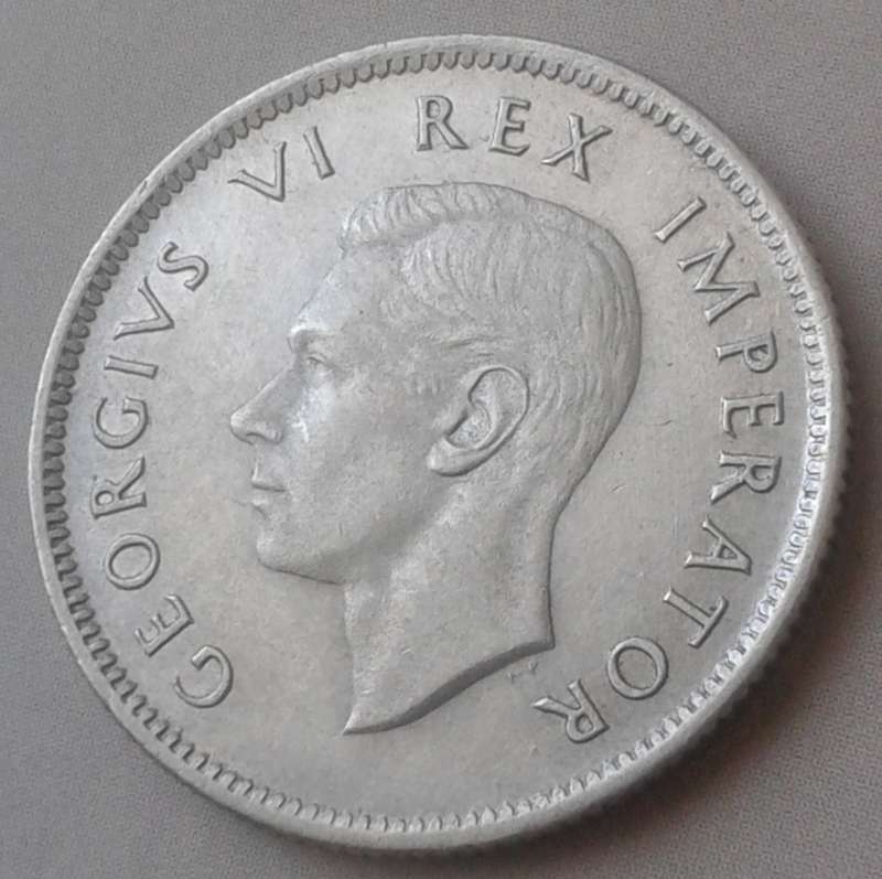 Nice 1941 Union silver shilling in XF