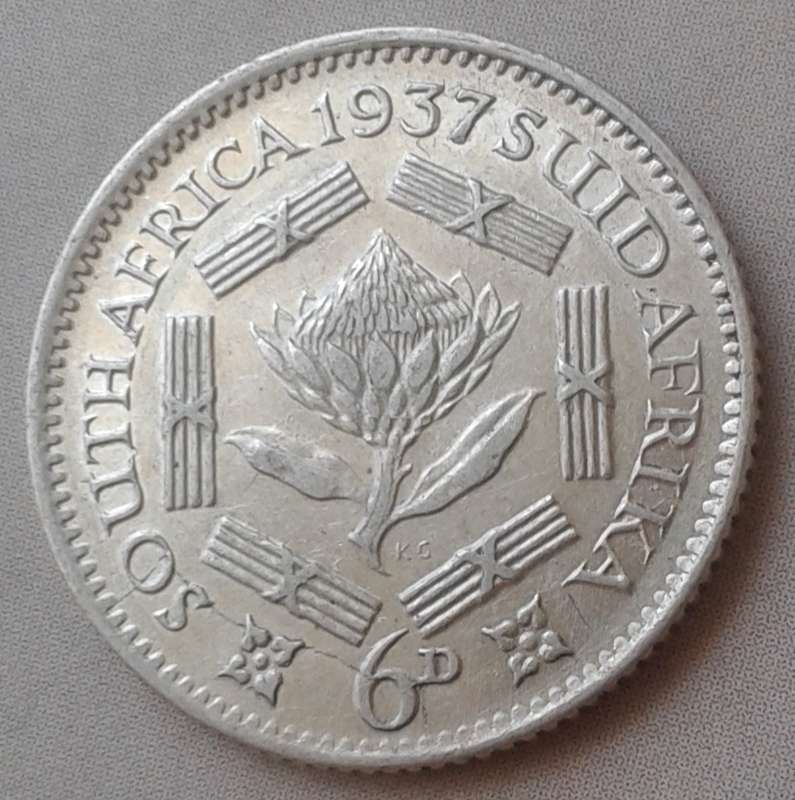 1937 Union silver sixpence in XF