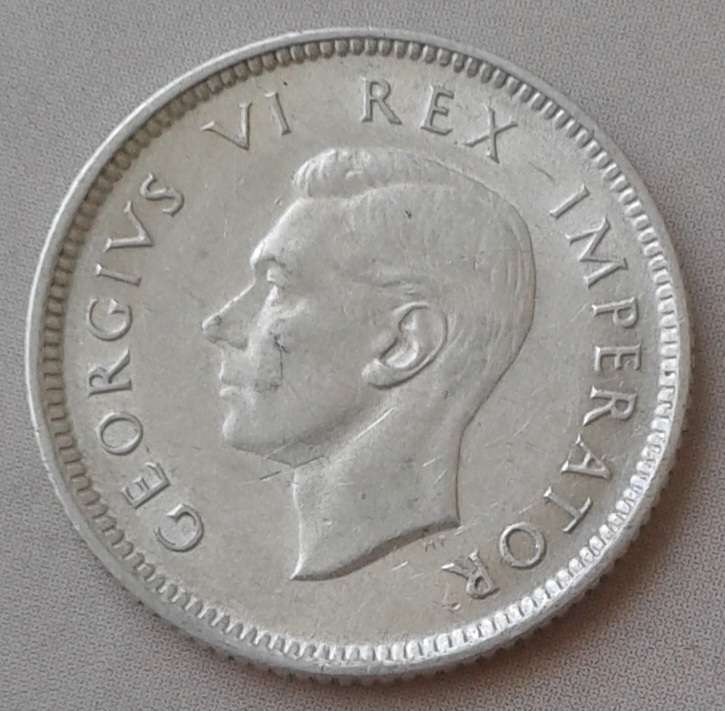 1937 Union silver sixpence in XF