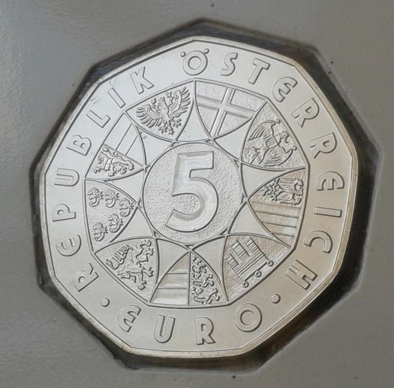 2009 Austria brilliant uncirculated silver 5 Euro in blister pack (Joseph Haydn)