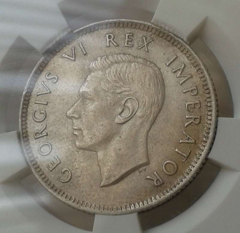 1941 Union silver shilling SANGS AU58