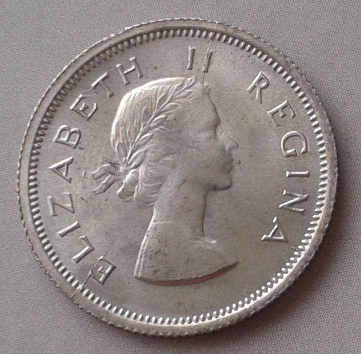 1960 Union uncirculated silver sixpence with obverse die cracks