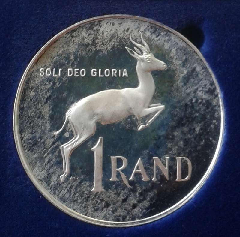 1983 Republic short proof set with silver R1 (mintage: 6835)