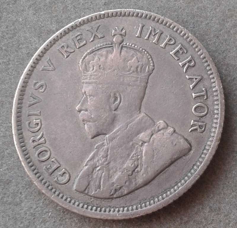 Decent 1928 union silver shilling