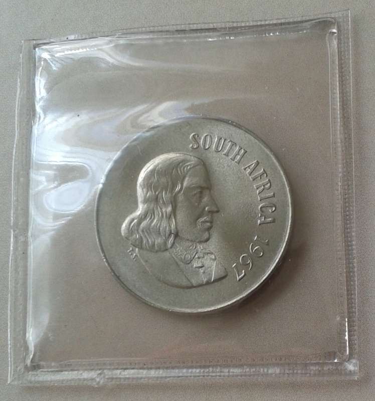 1967 English uncirculated nickel 10c (low mintage)