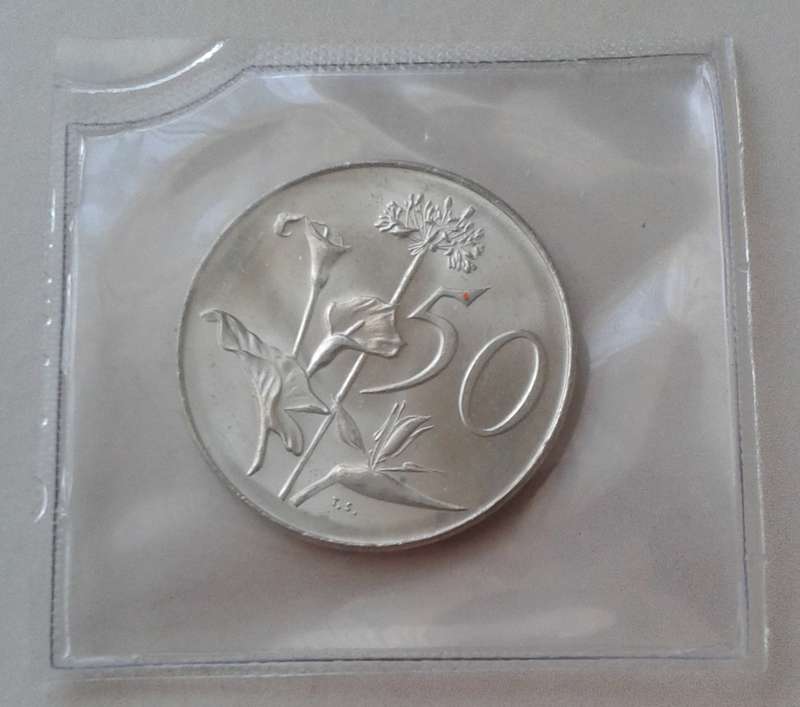 Uncirculated 1968 English nickel 50c (Pres.Swart)