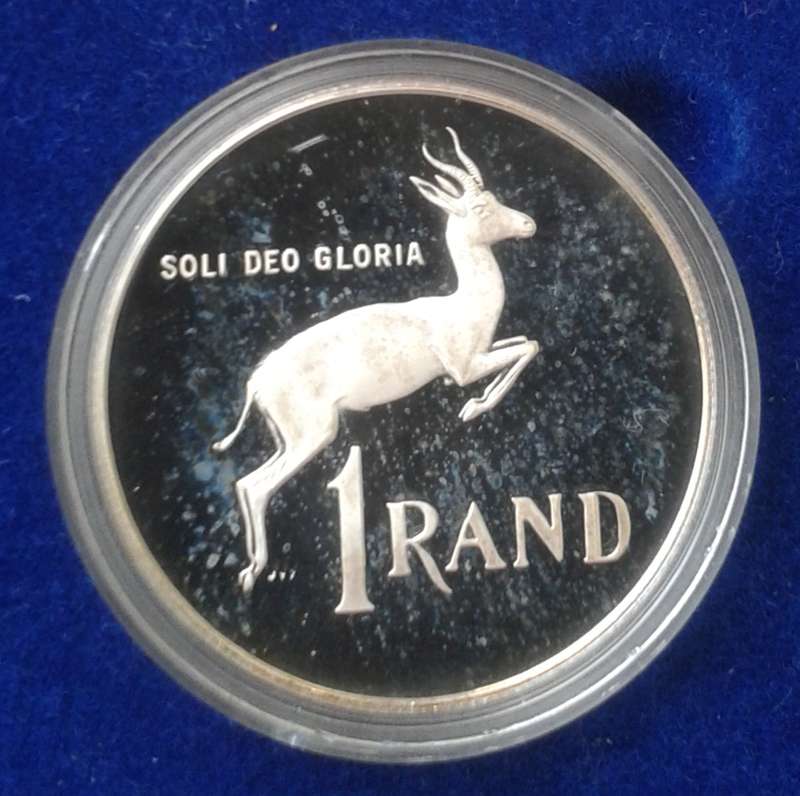 Encapsulated 1989 proof silver R1 in box (mintage: 15025)