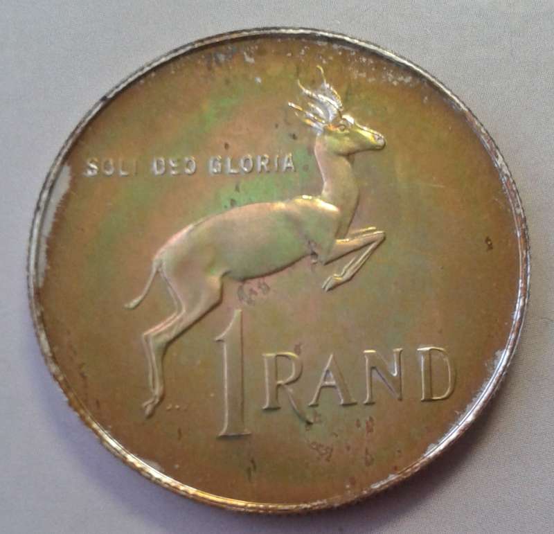 Nice 1981 Republic short proof set with silver R1 (mintage: 4000)