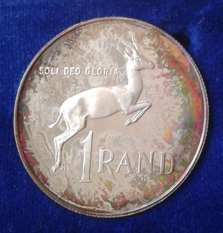 1968 Republic short proof set with silver R1 (mintage: 15000)