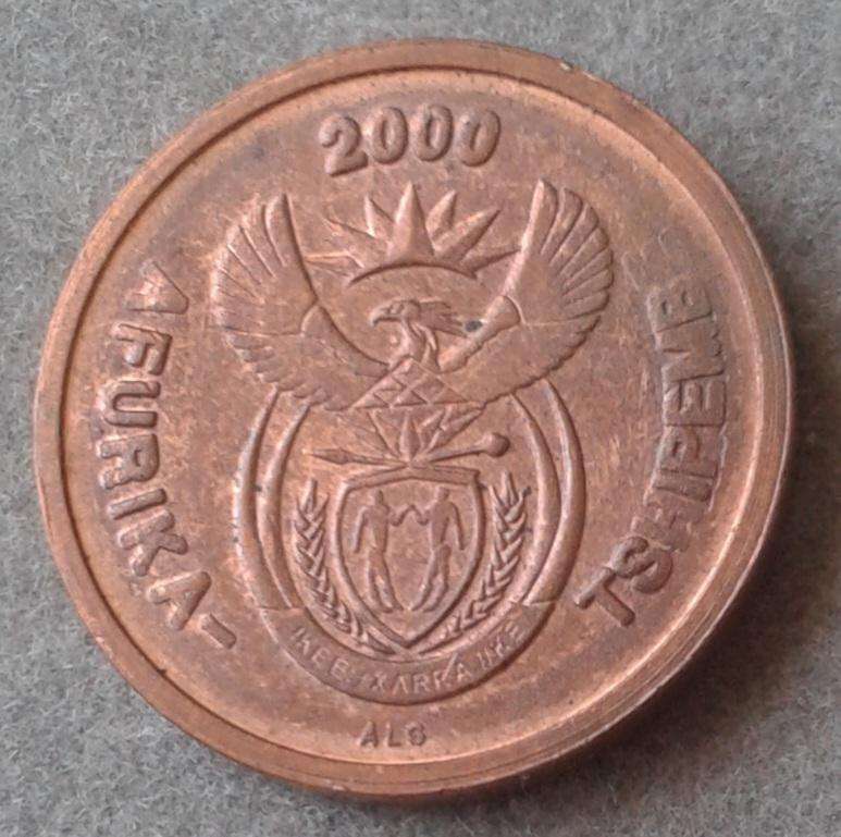 Scarcer 2000 Republic New Coat of Arms 2c coin.