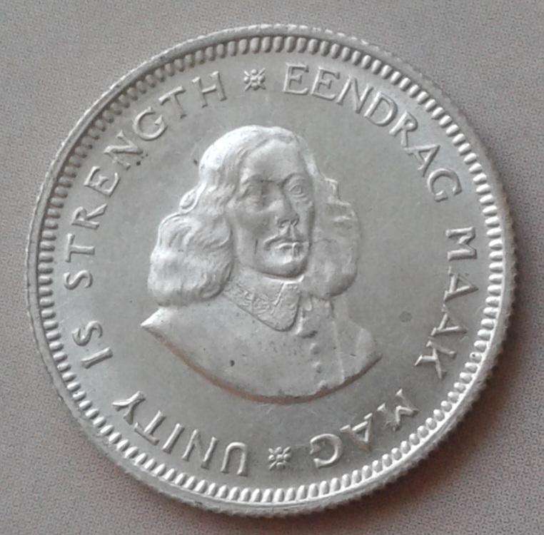 Encapsulated 1962 silver 5c