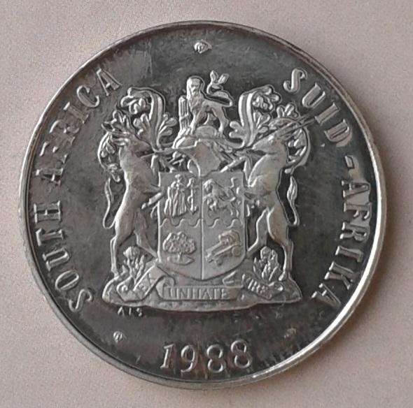Nice 1988 nickel 50c