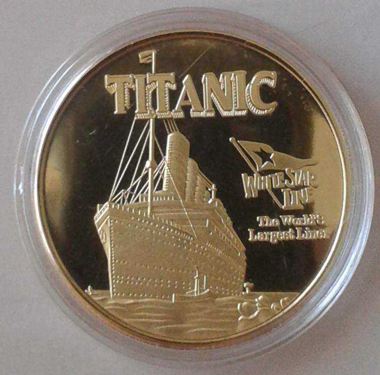 Titanic White Star Line commemorative novelty coin - Golden colour (40mm)