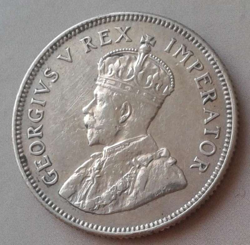 1934 Union silver shilling with AU Details