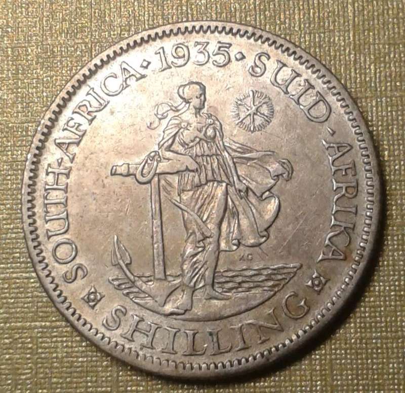 1935 Union silver shilling in XF