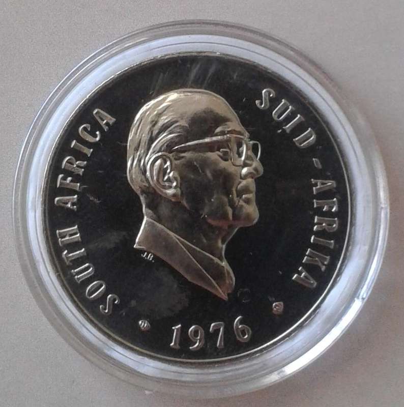 Encapsulated 1976 proof nickel 50c