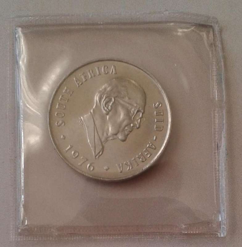 1976 Uncirculated nickel 10c coin (Pres.Fouche)