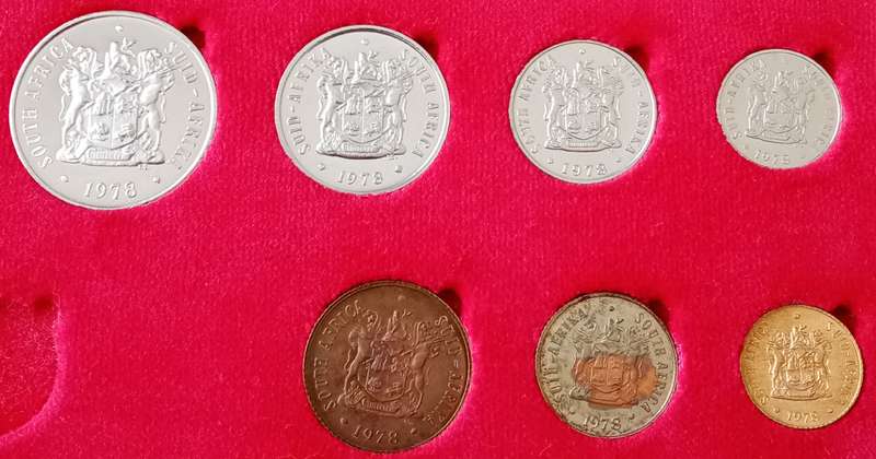 Partial 1978 proof set in red box (50c-1/2c).