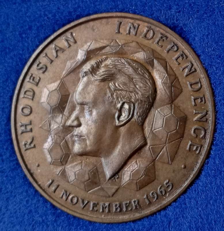 1965 Rhodesian Independence bronze medal in box.