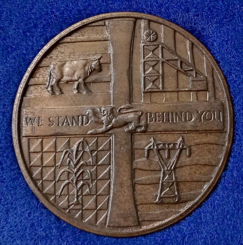 1965 Rhodesian Independence bronze medal in box.