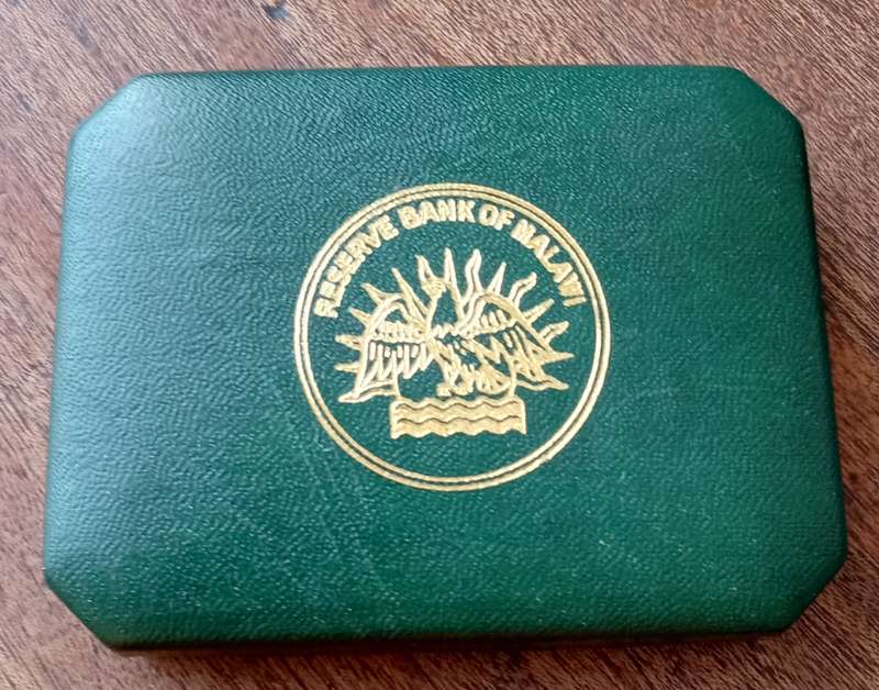 1966 Malawi proof crown in original box (mintage: 20000)