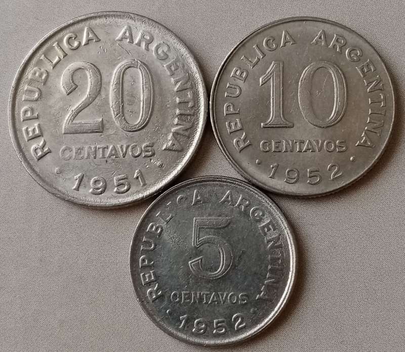 Lot of x3 different Argentina coins (1951/1952)