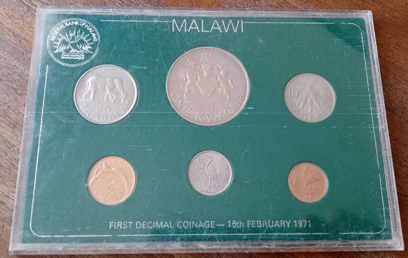 1971 Malawi 1st decimal coinage uncirculated set in plastic case